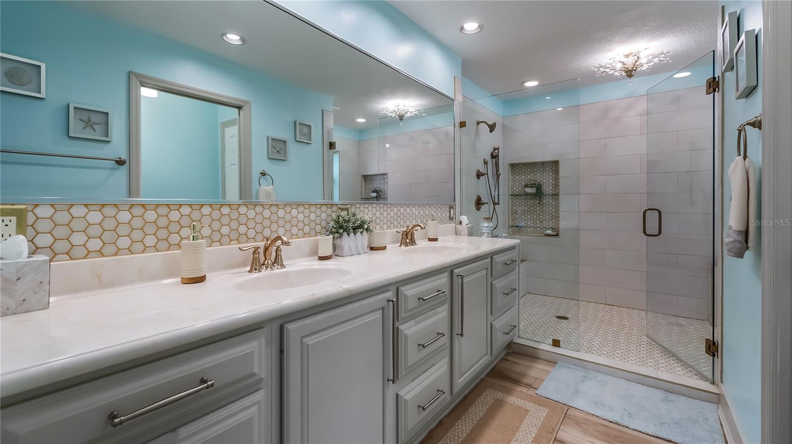 Image 17 of 39 For 21289 County Road 455