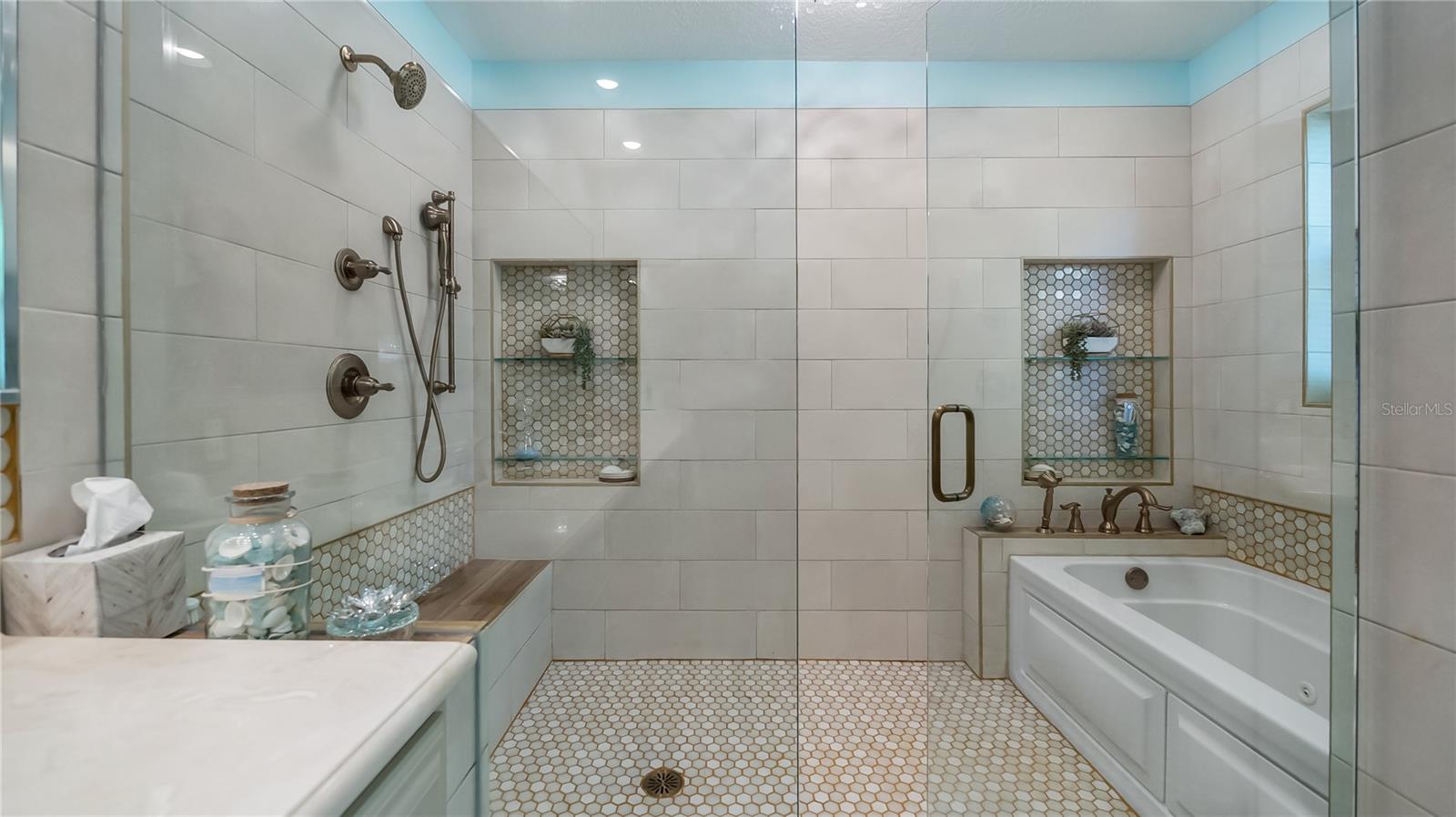 Image 18 of 39 For 21289 County Road 455