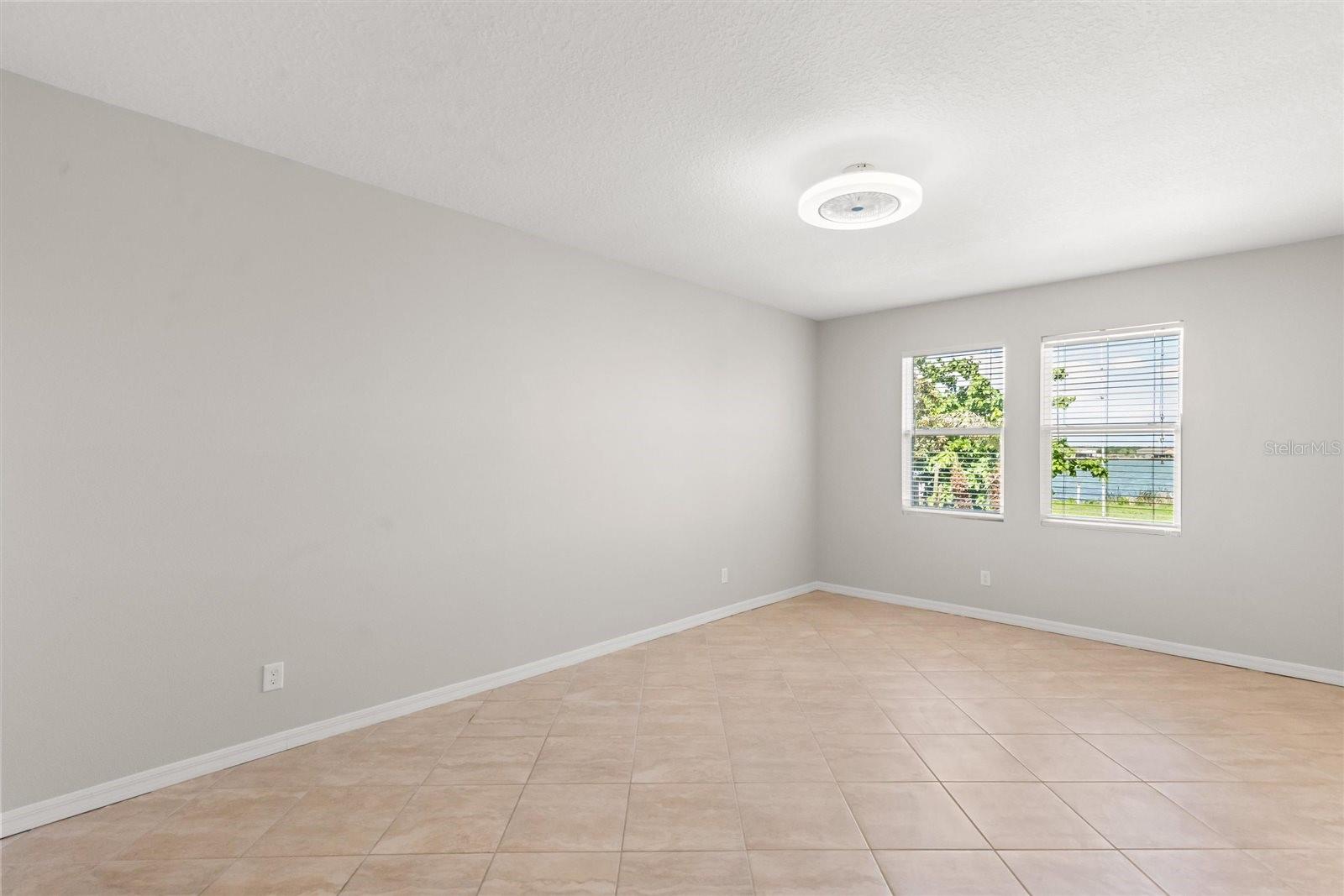 Image 23 of 41 For 291 Blue Cypress Drive