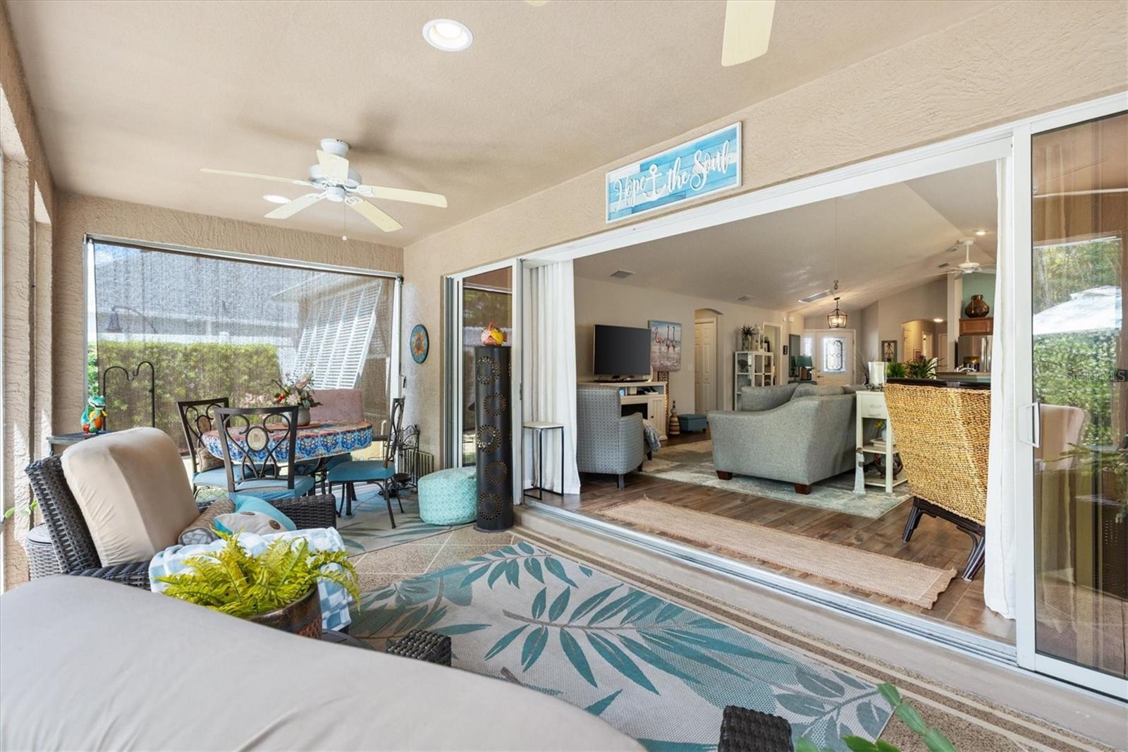 Image 24 of 39 For 2334 Rose Arbor Street