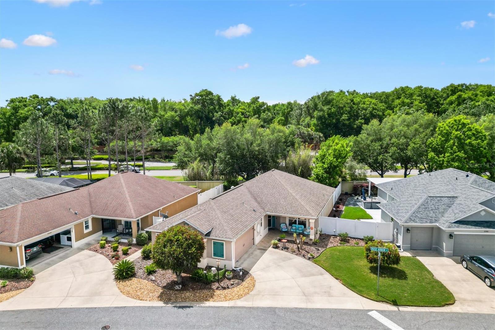 Image 31 of 39 For 2334 Rose Arbor Street