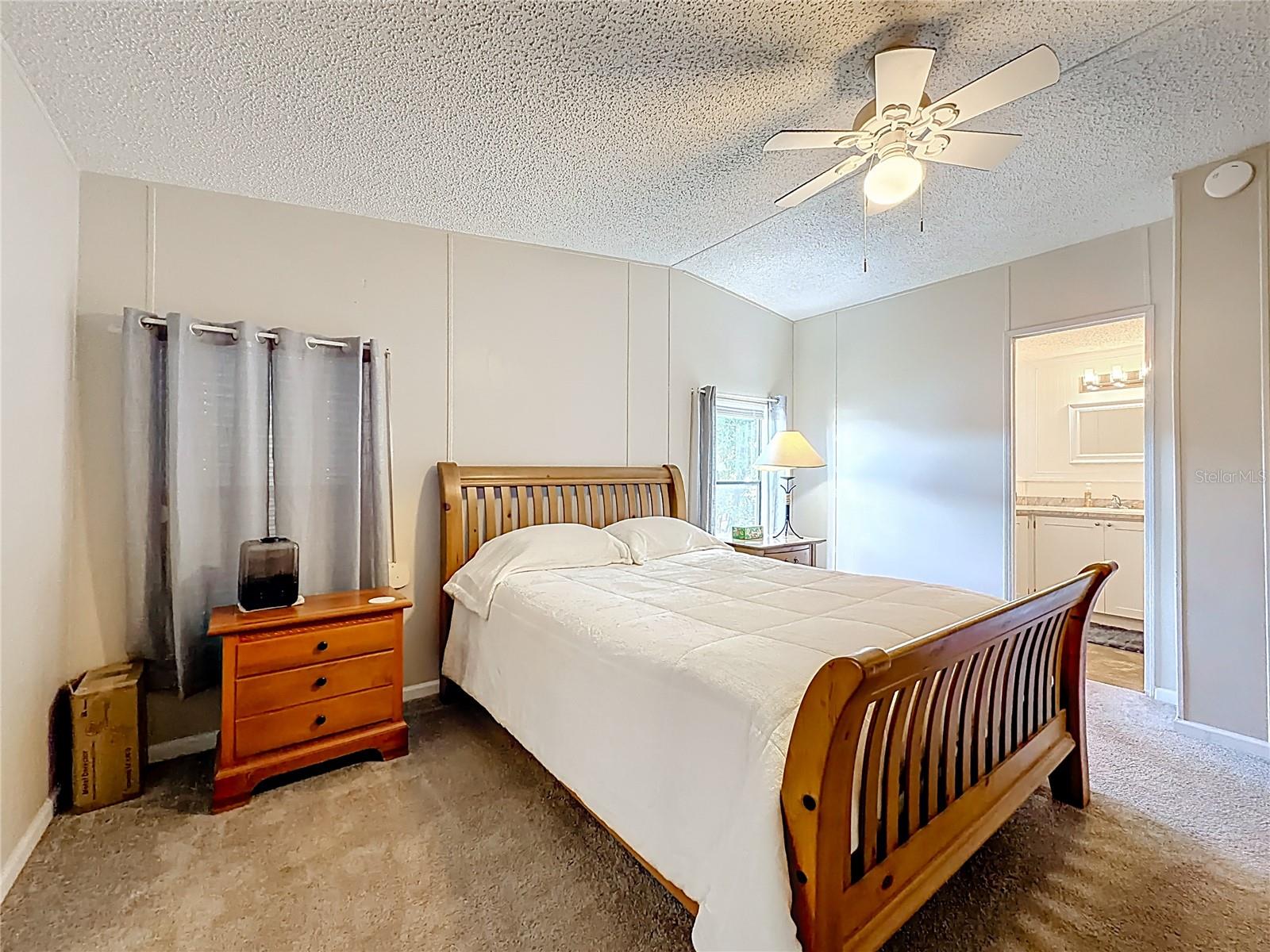 Image 41 of 61 For 1690 Elkhart Circle