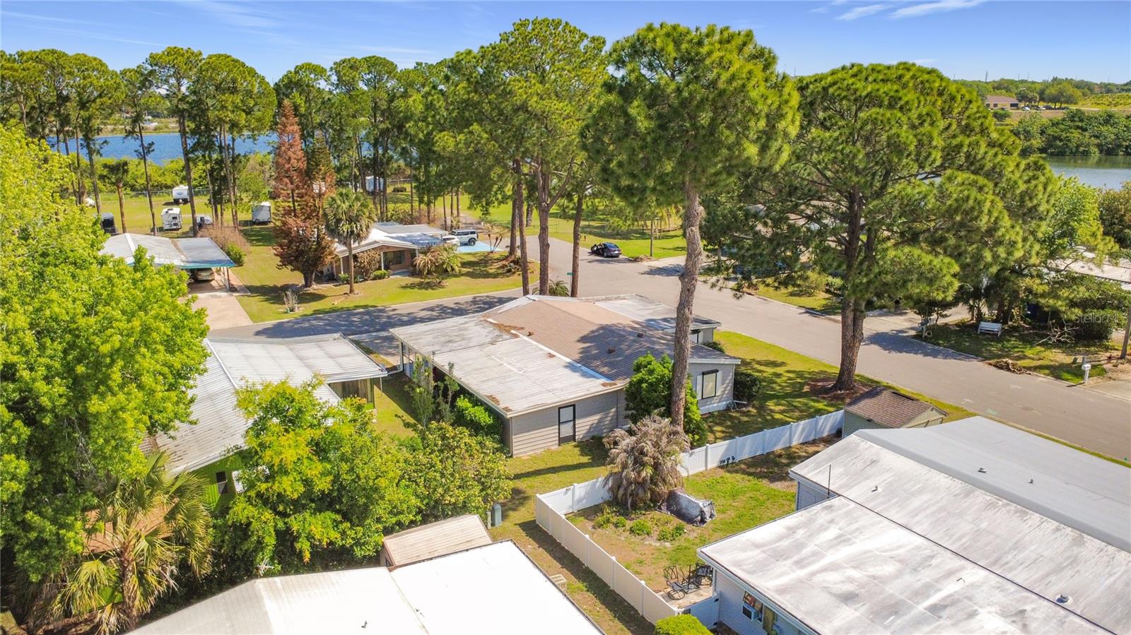 Image 59 of 61 For 1690 Elkhart Circle