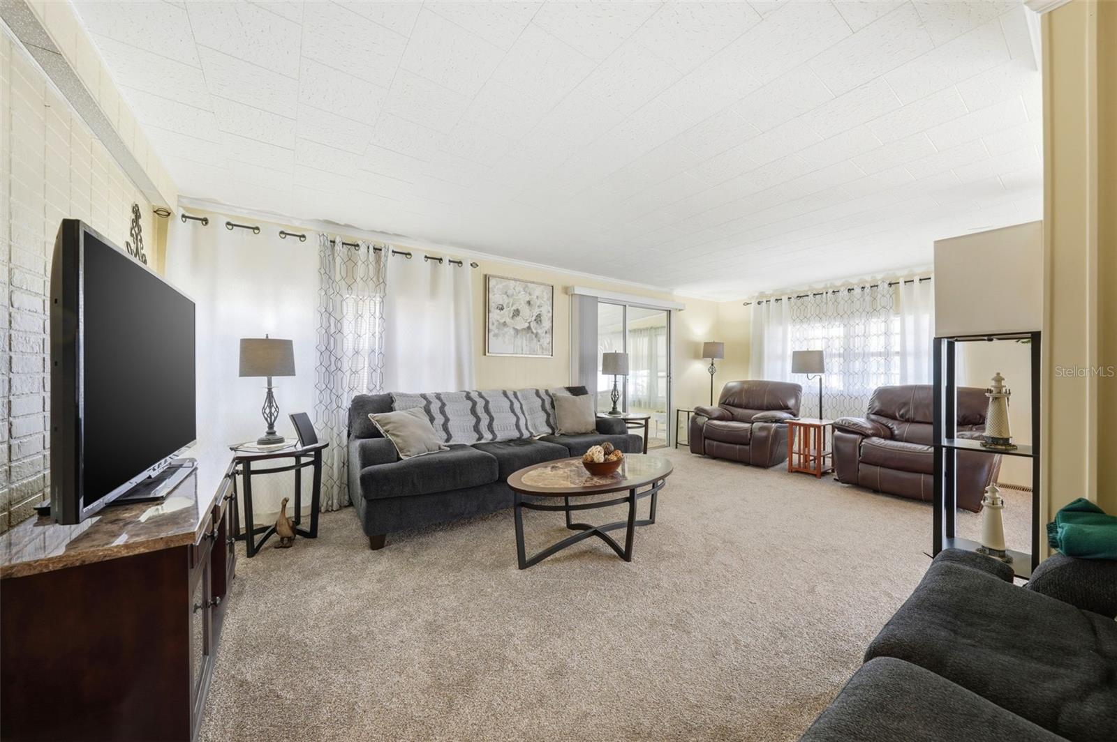 Image 10 of 39 For 34117 Hodges Road