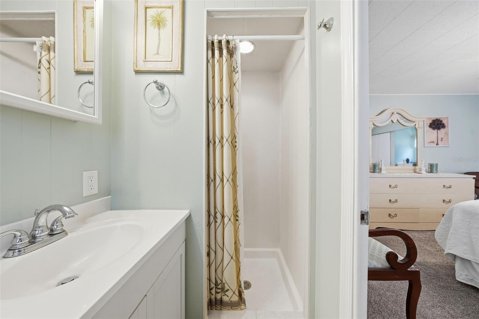 Image 24 of 39 For 34117 Hodges Road