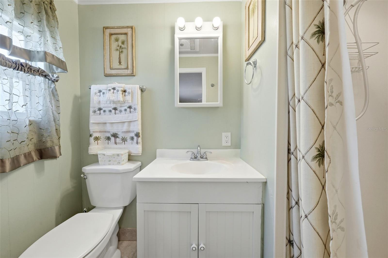 Image 25 of 39 For 34117 Hodges Road