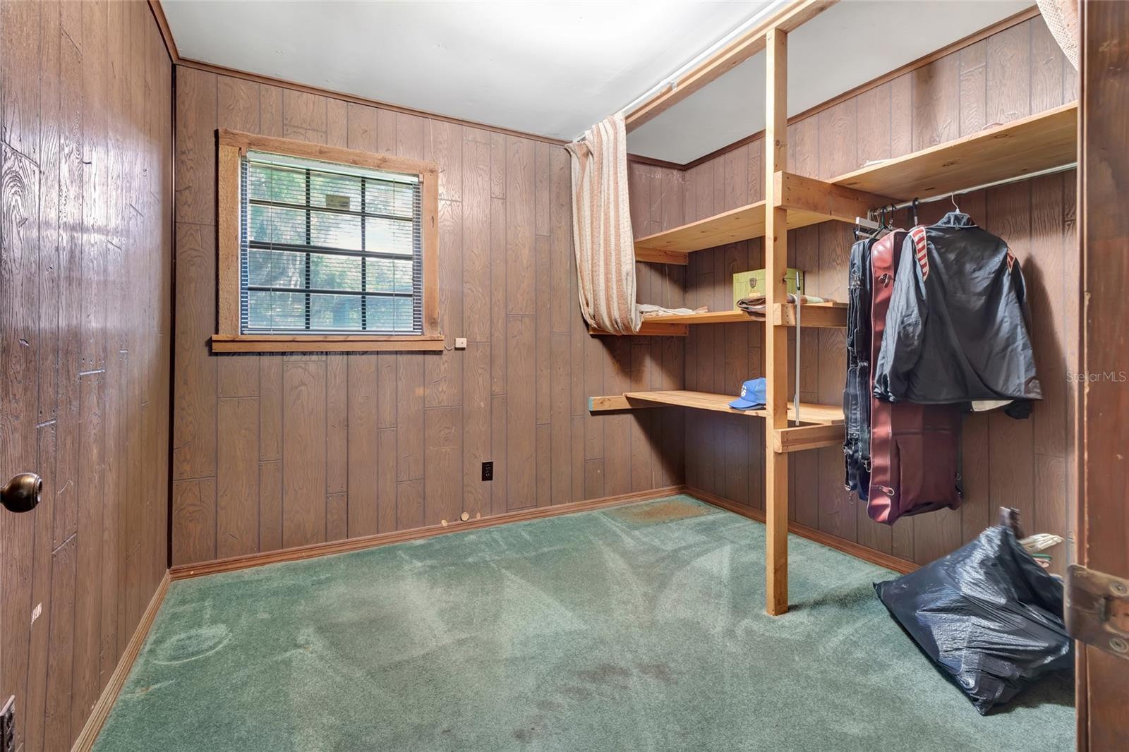 Image 32 of 49 For 1520 Legacy Woods Court