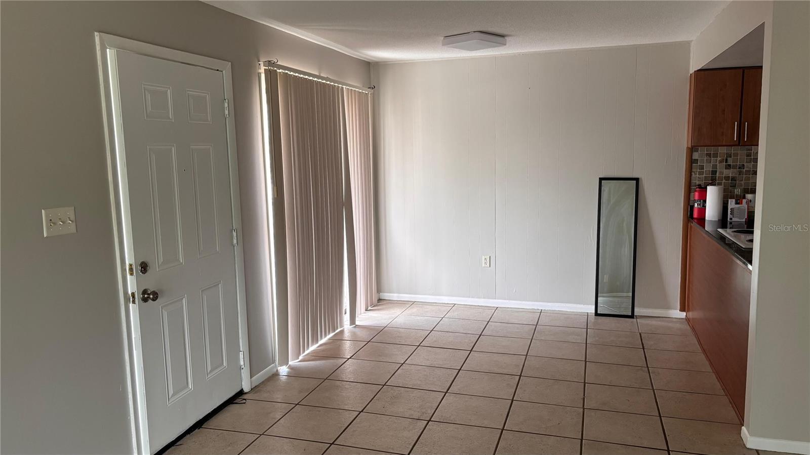 Image 13 of 18 For 1935 Conway Road O5