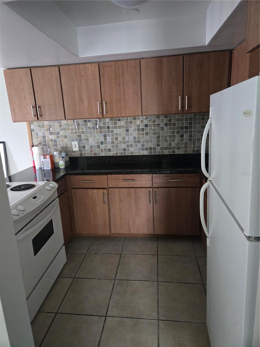 Image 9 of 18 For 1935 Conway Road O5