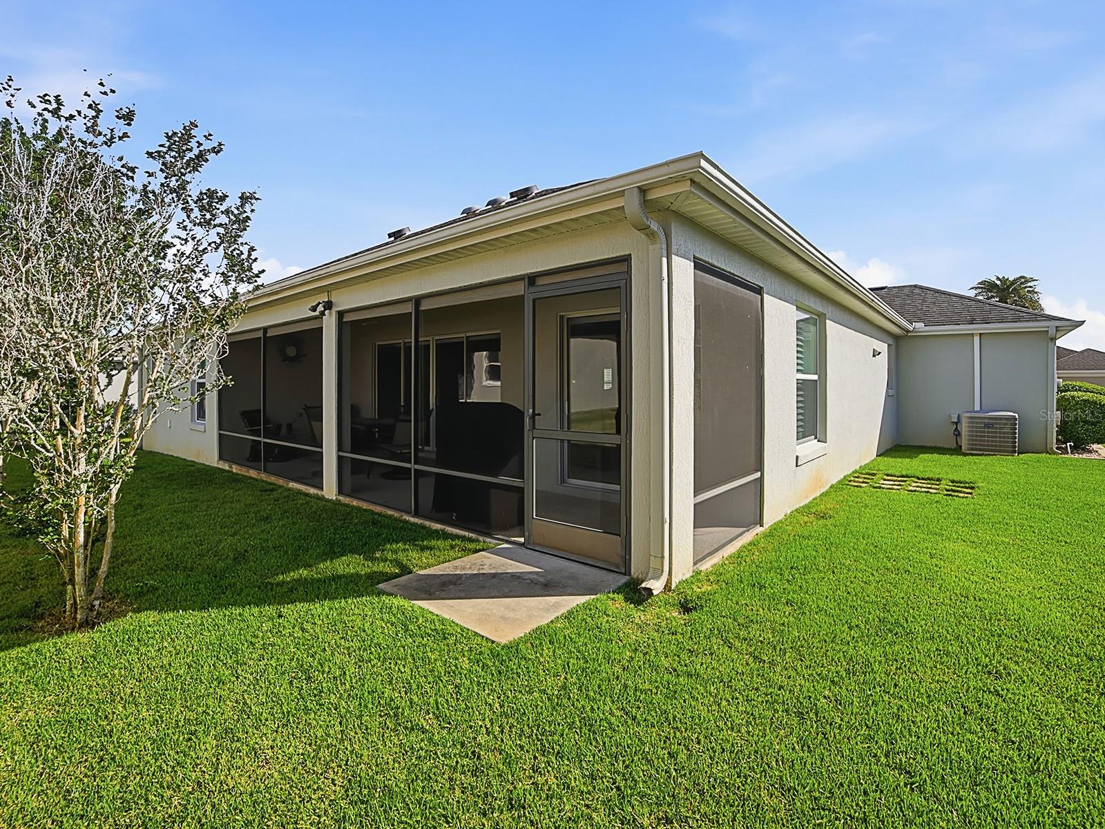 Image 28 of 36 For 3332 Dalkeith Terrace