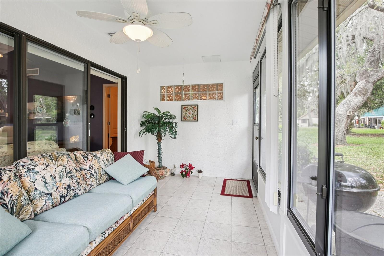 Image 17 of 31 For 11622 Cocowood Drive