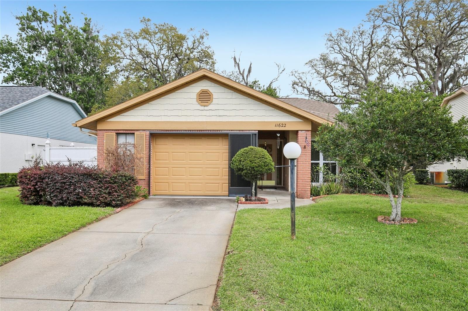 Image 2 of 31 For 11622 Cocowood Drive