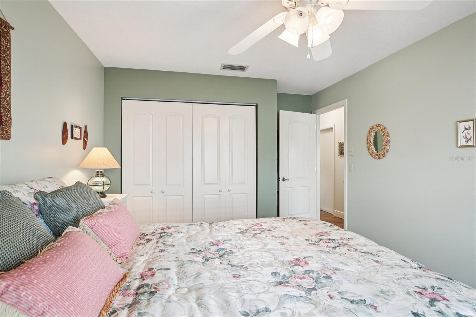 Image 24 of 31 For 11622 Cocowood Drive