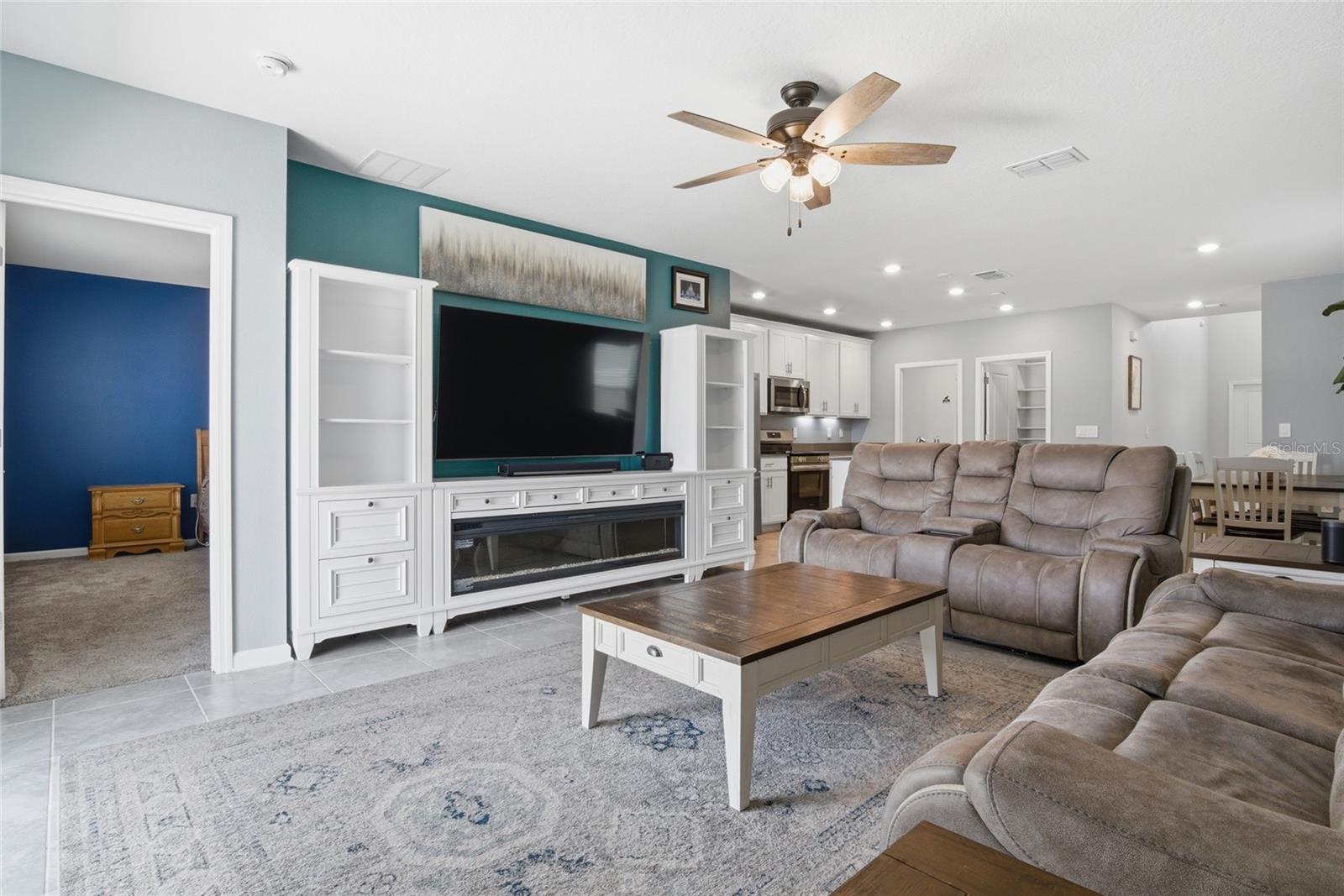 Image 16 of 64 For 2707 Runners Circle