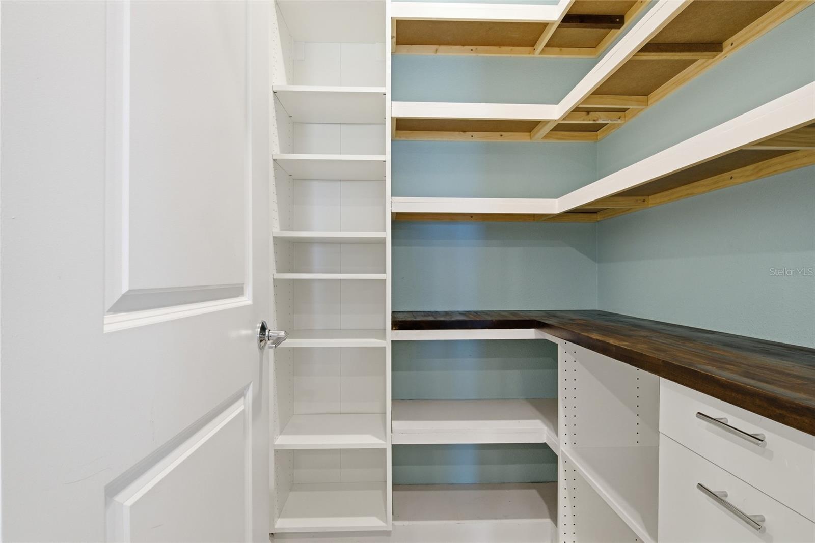 Image 6 of 64 For 2707 Runners Circle