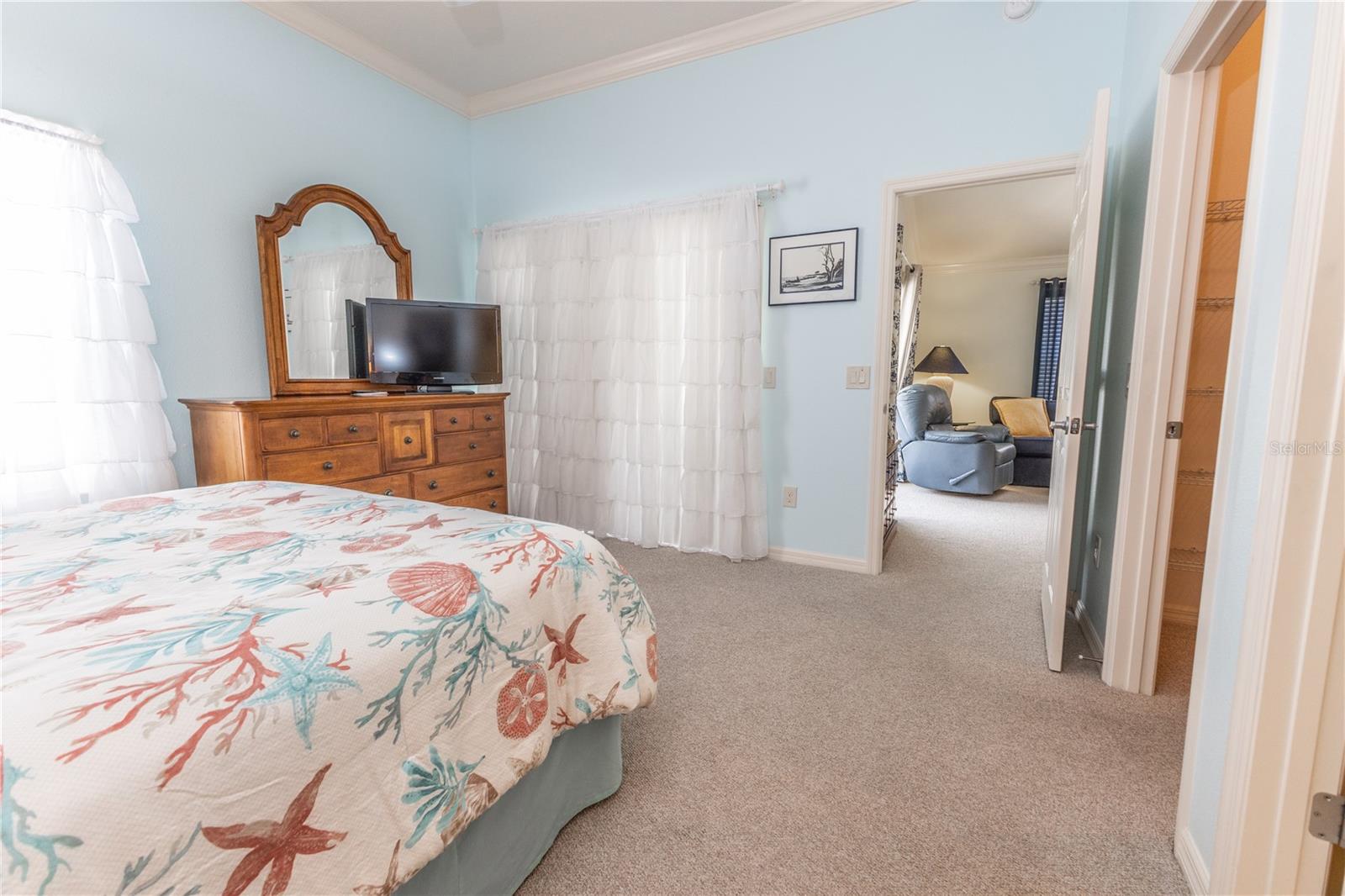 Image 11 of 42 For 2306 Nackman Place