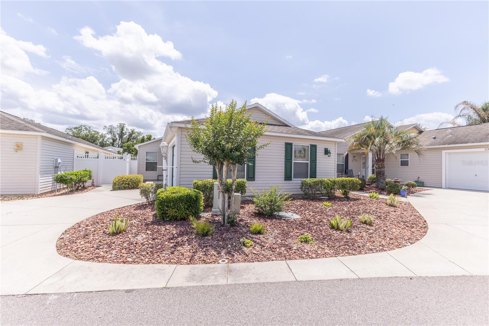 Image 34 of 42 For 2306 Nackman Place