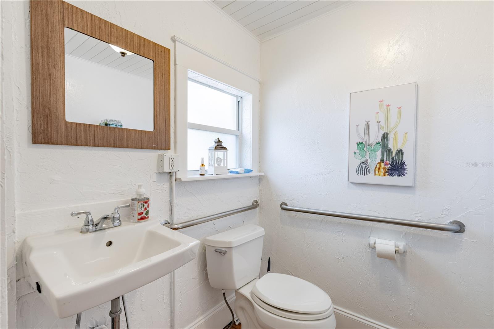 Image 25 of 51 For 1320 Jersey Avenue