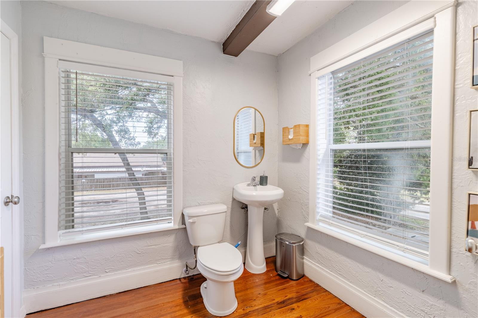 Image 34 of 51 For 1320 Jersey Avenue