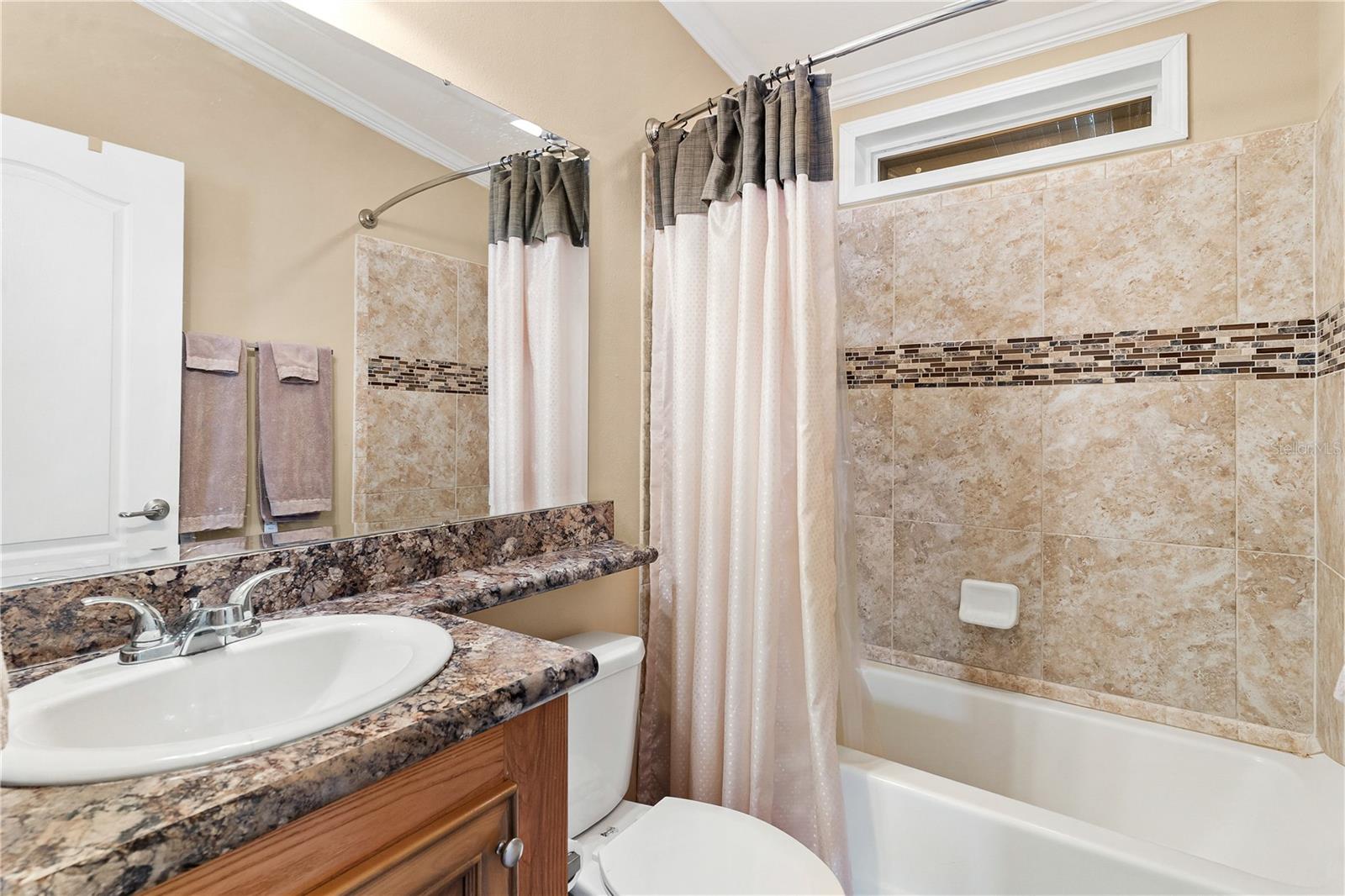 Image 31 of 47 For 2417 Vindale Road