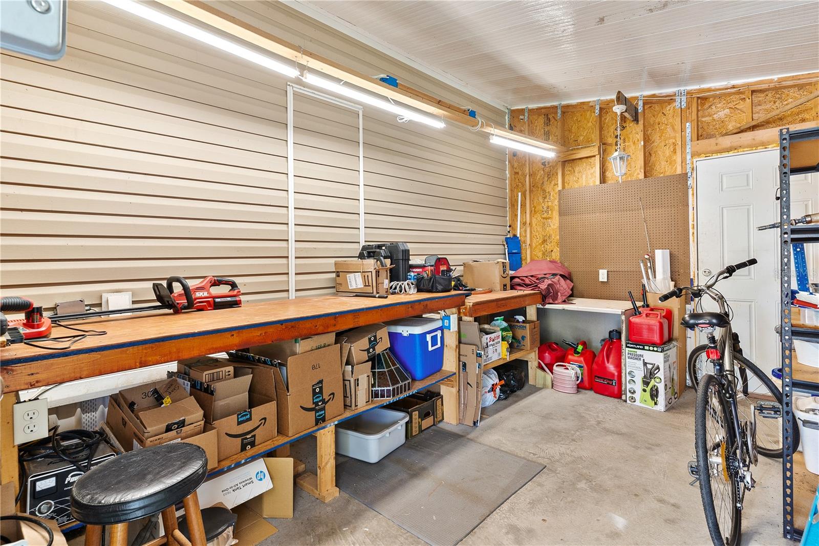 Image 35 of 47 For 2417 Vindale Road