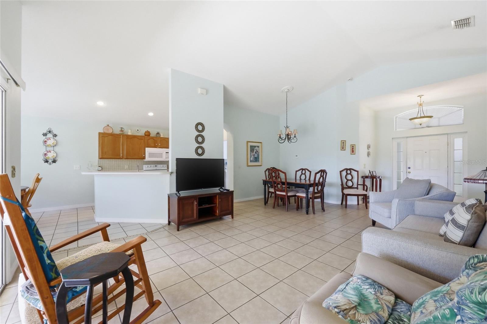 Image 10 of 58 For 4364 Sambourne Street