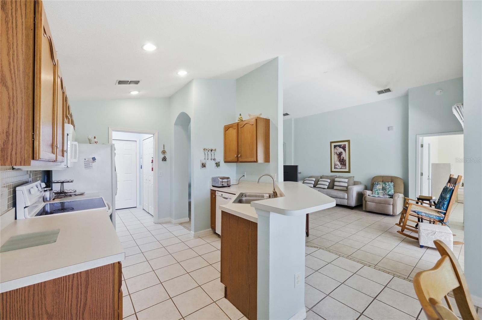 Image 14 of 58 For 4364 Sambourne Street