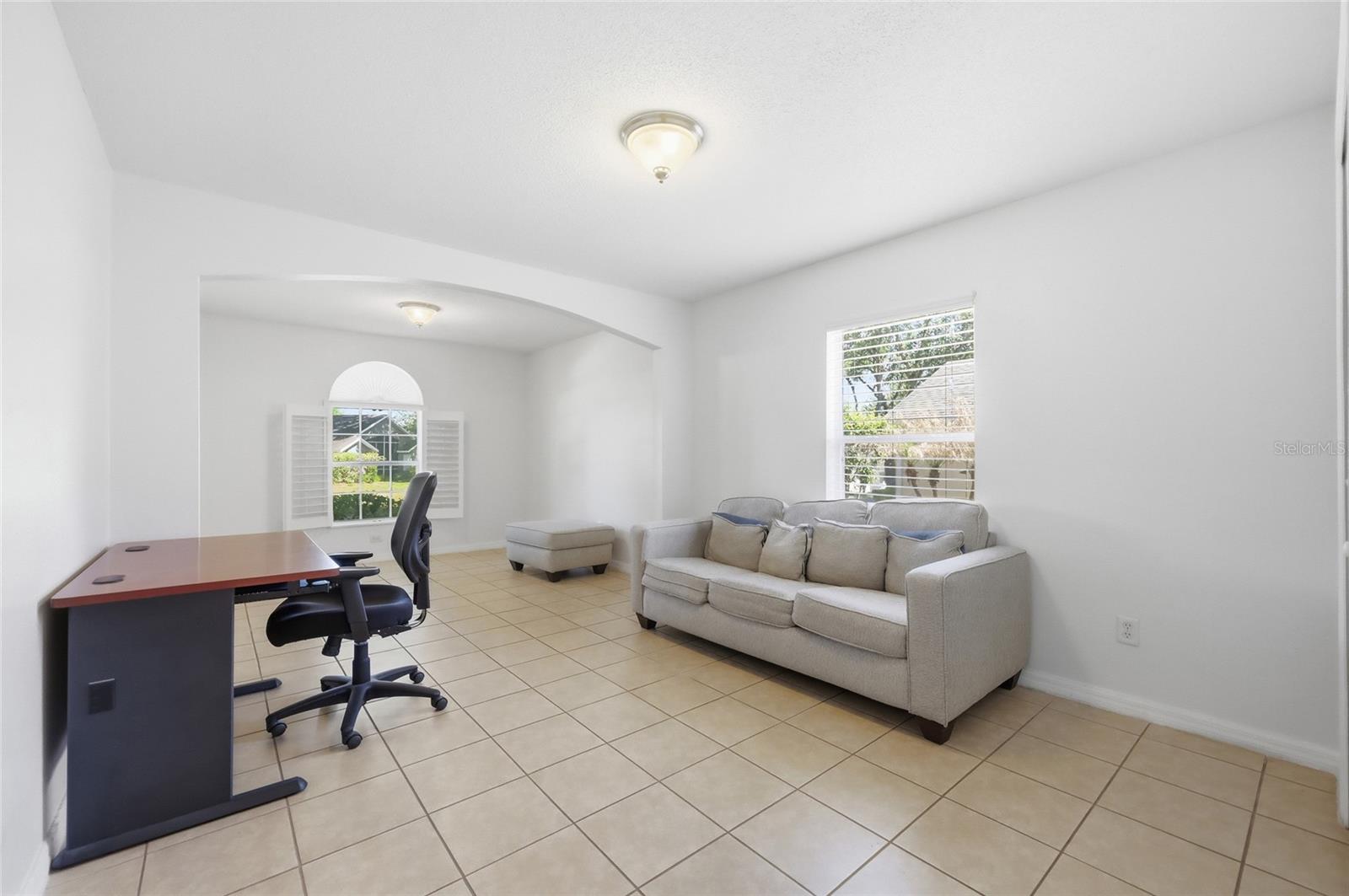 Image 22 of 58 For 4364 Sambourne Street