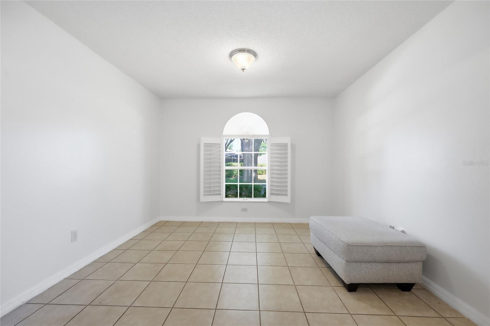 Image 25 of 58 For 4364 Sambourne Street