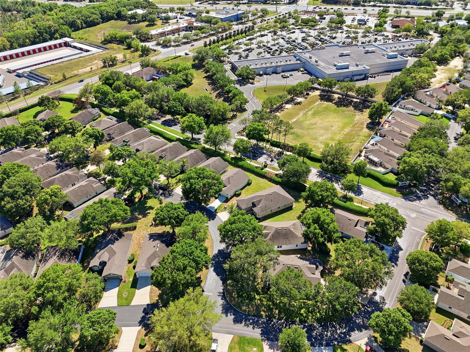 Image 32 of 58 For 4364 Sambourne Street