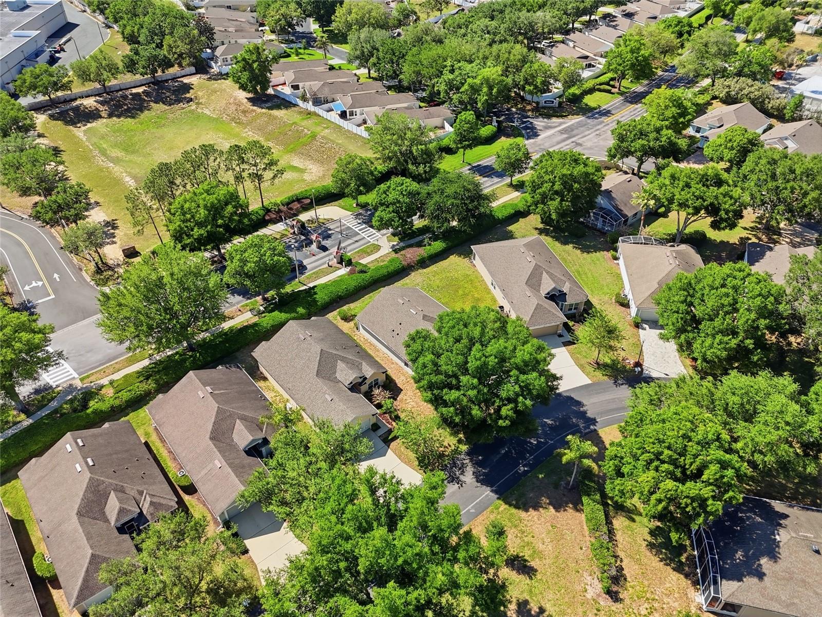 Image 36 of 58 For 4364 Sambourne Street