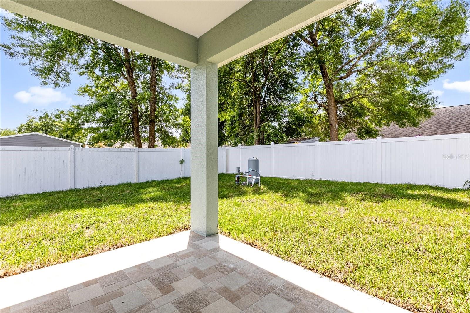 Image 24 of 29 For 16392 83rd Court