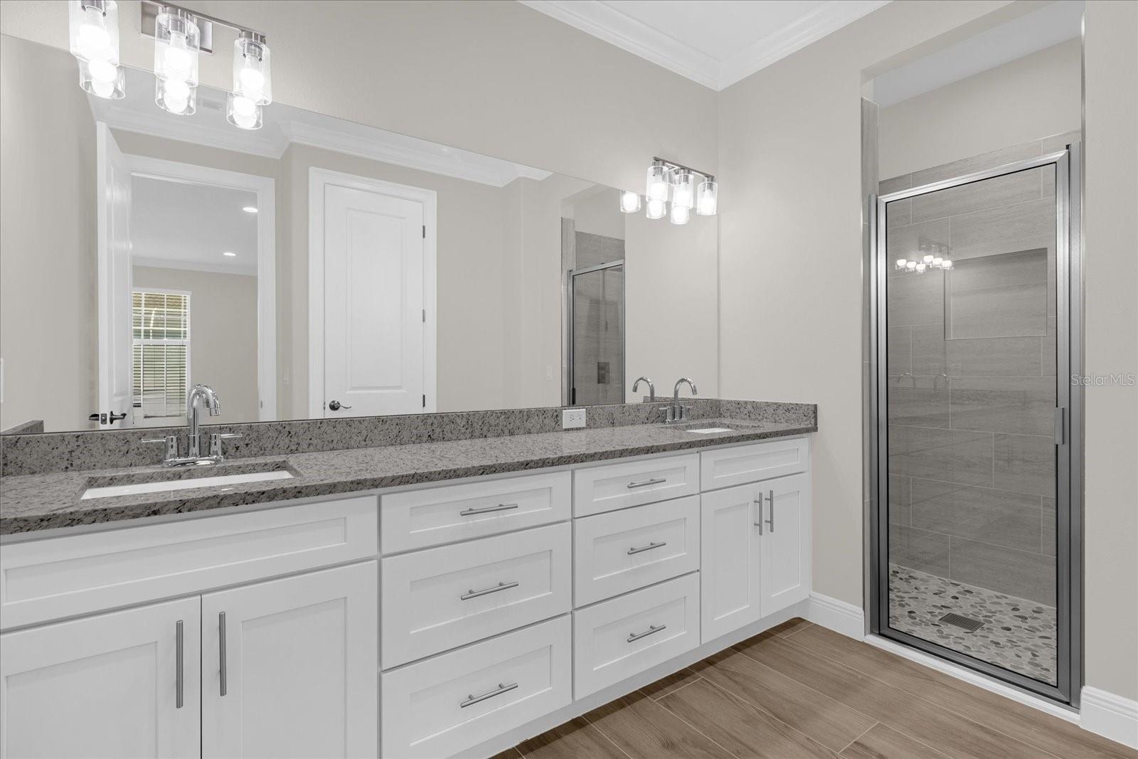 Image 9 of 29 For 16392 83rd Court