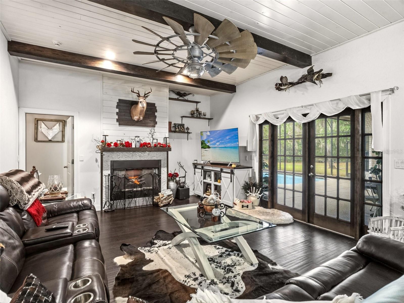 Image 15 of 42 For 6030 Millstream Dr