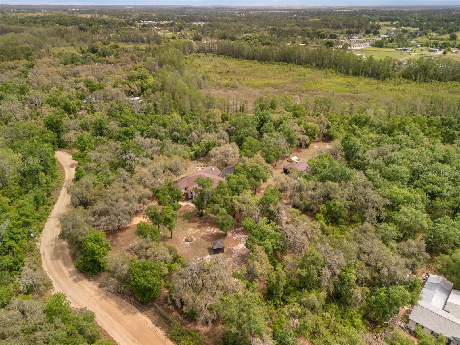 Image 37 of 42 For 6030 Millstream Dr