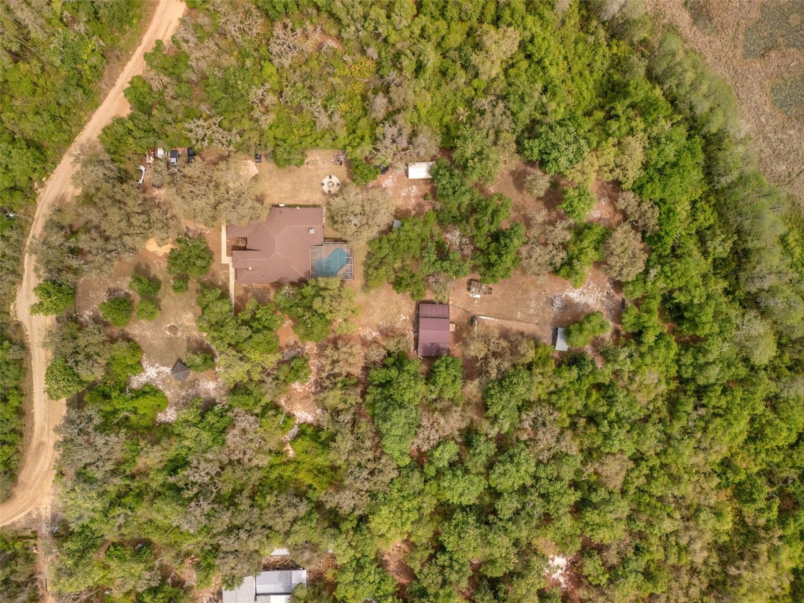 Image 4 of 42 For 6030 Millstream Dr