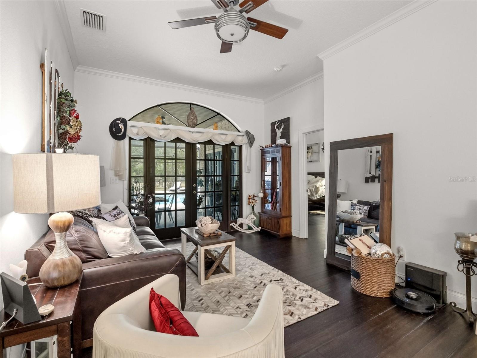 Image 8 of 42 For 6030 Millstream Dr