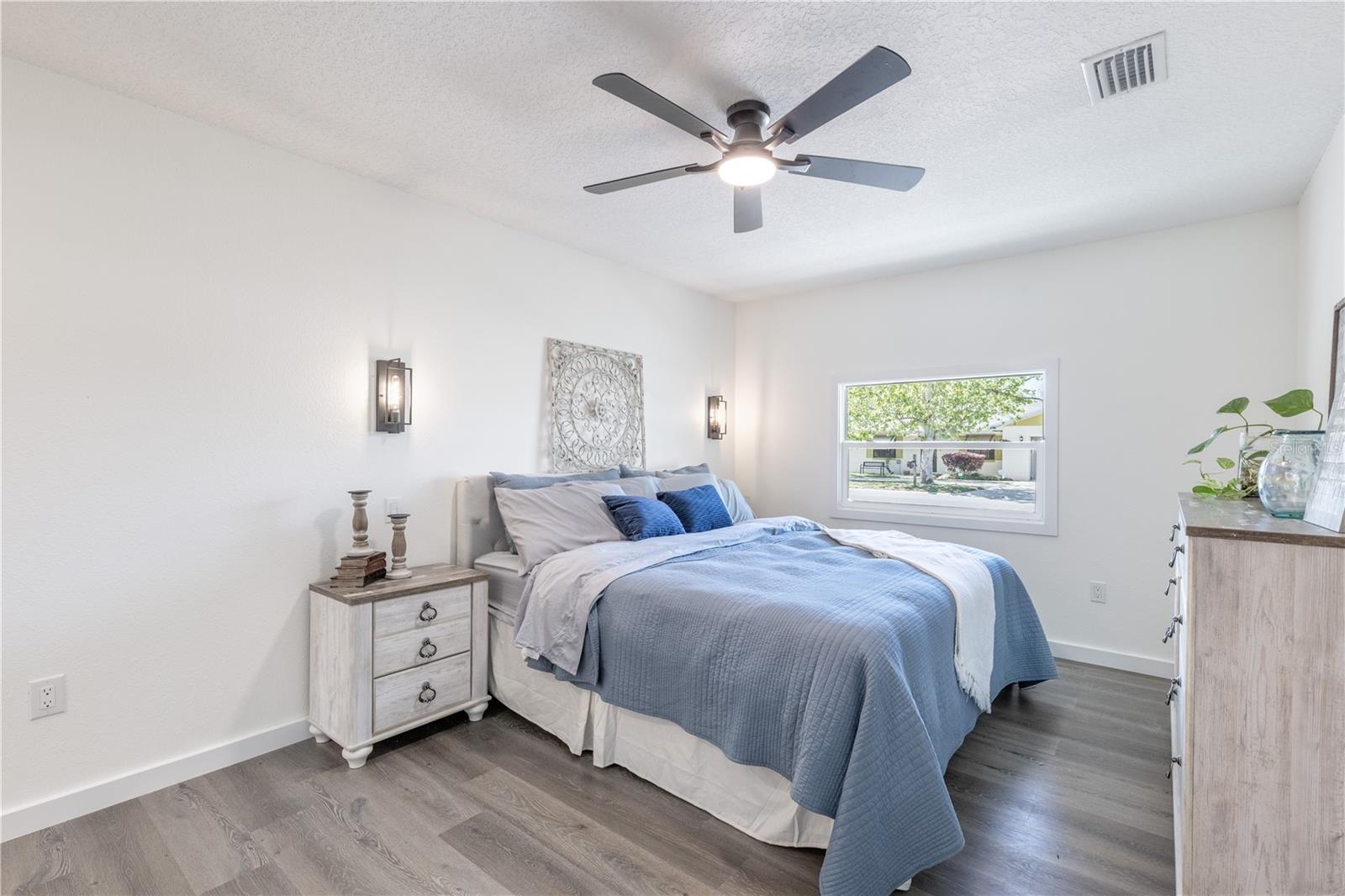 Image 14 of 34 For 1201 Sherman Avenue