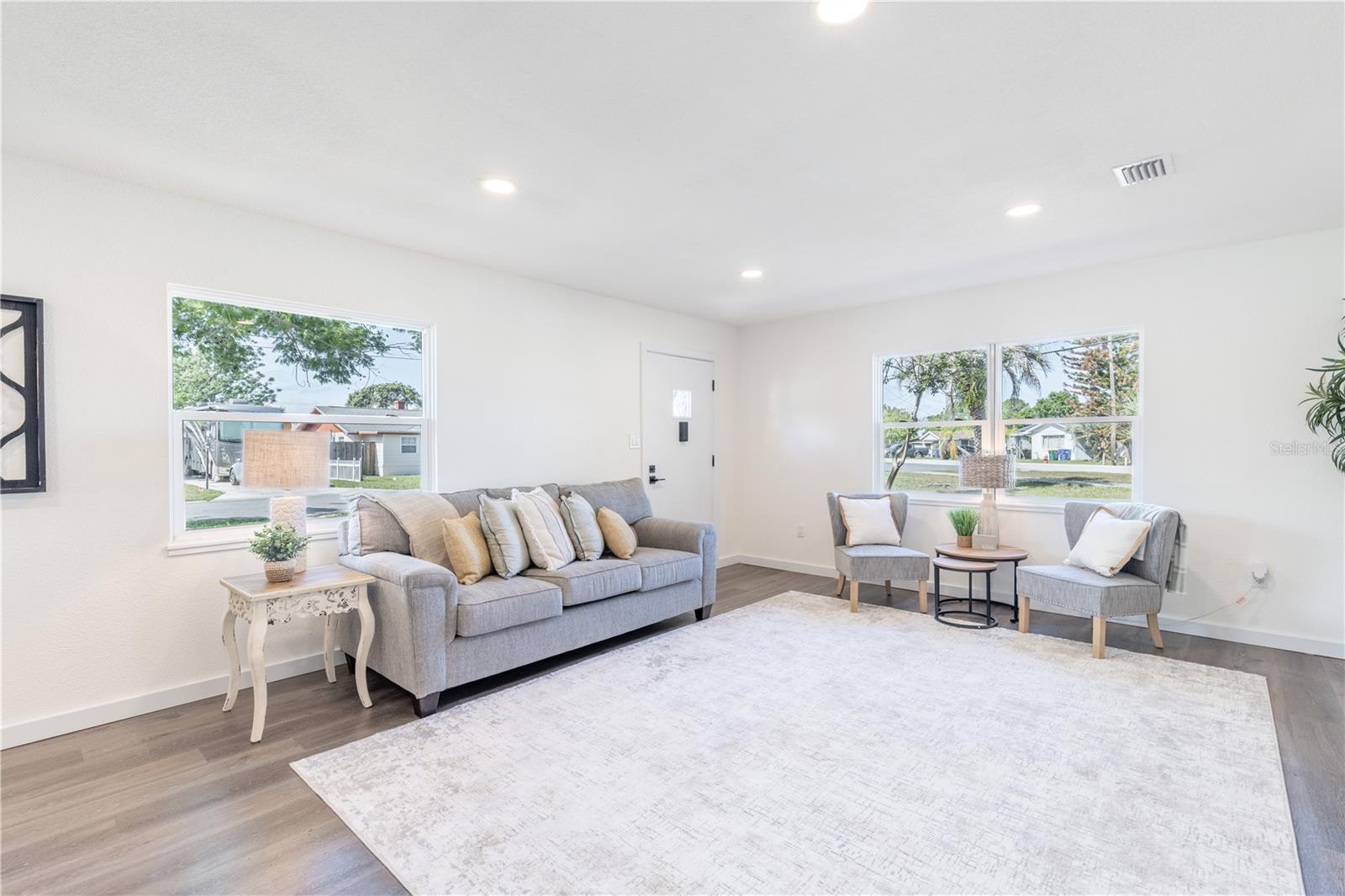 Image 7 of 34 For 1201 Sherman Avenue