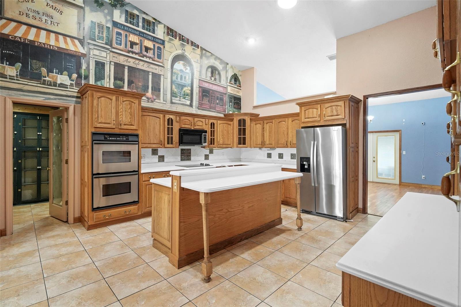 Image 31 of 67 For 227 Hawthorne Avenue