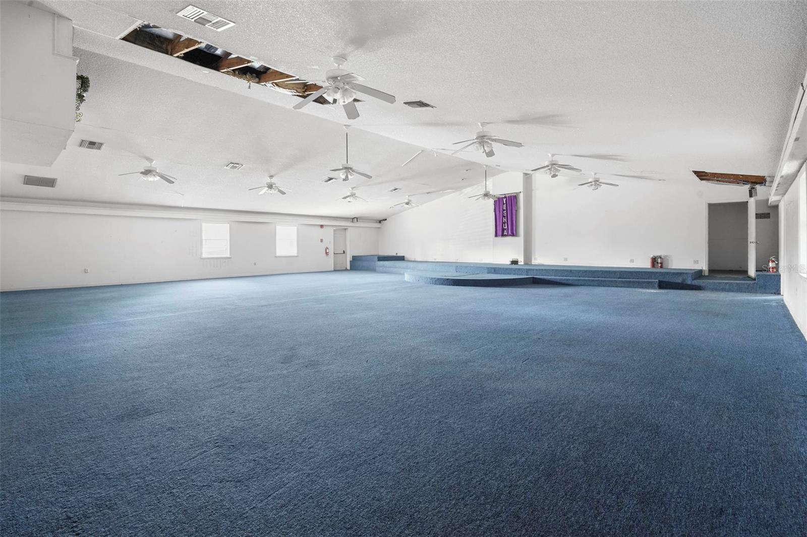 Image 50 of 67 For 227 Hawthorne Avenue