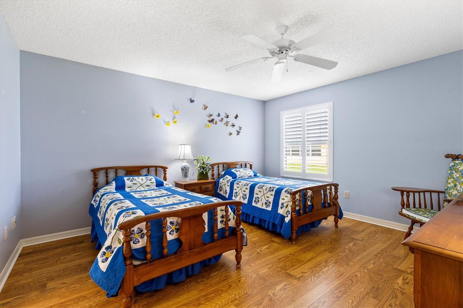 Image 16 of 38 For 2725 Morven Park Way