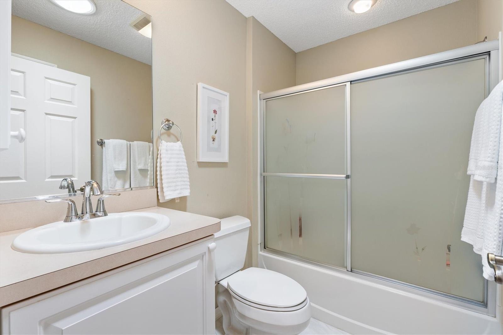 Image 22 of 38 For 2725 Morven Park Way