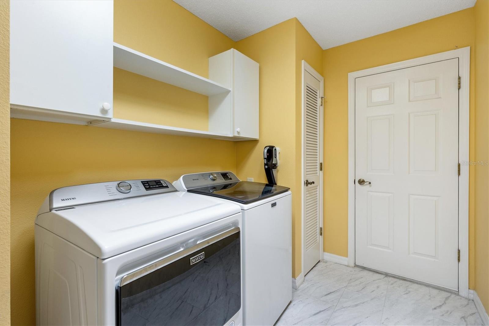 Image 25 of 38 For 2725 Morven Park Way