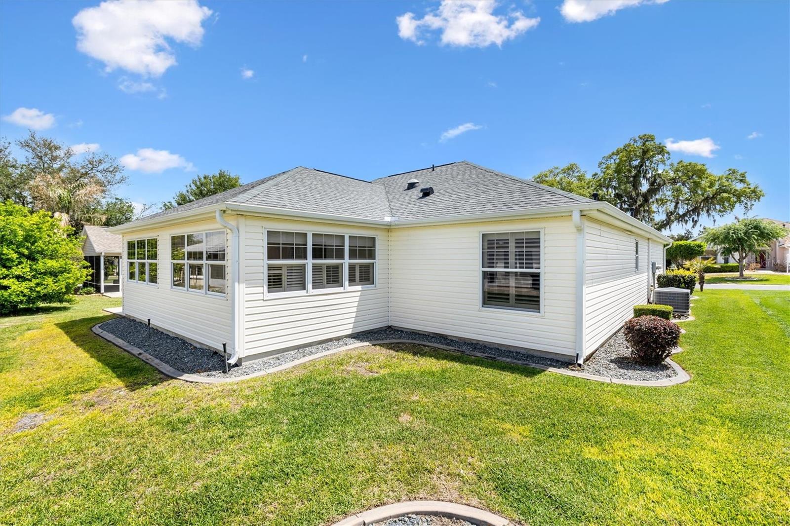 Image 30 of 38 For 2725 Morven Park Way