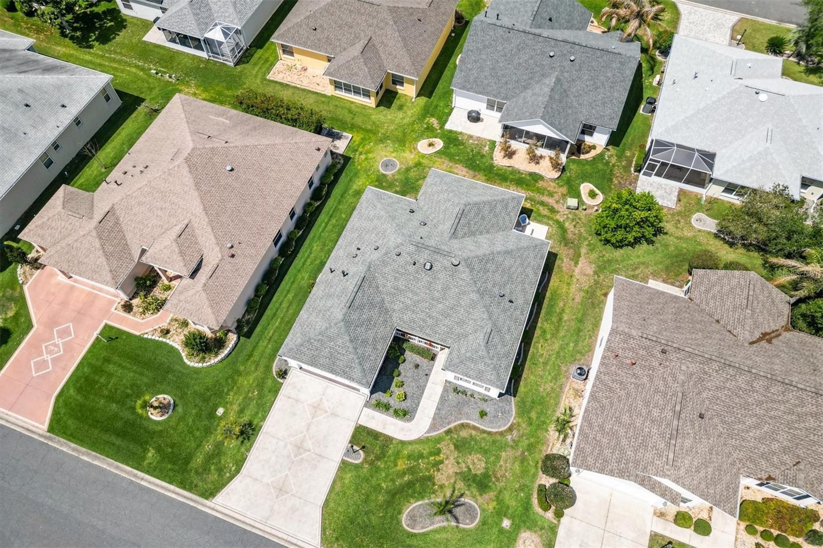 Image 36 of 38 For 2725 Morven Park Way