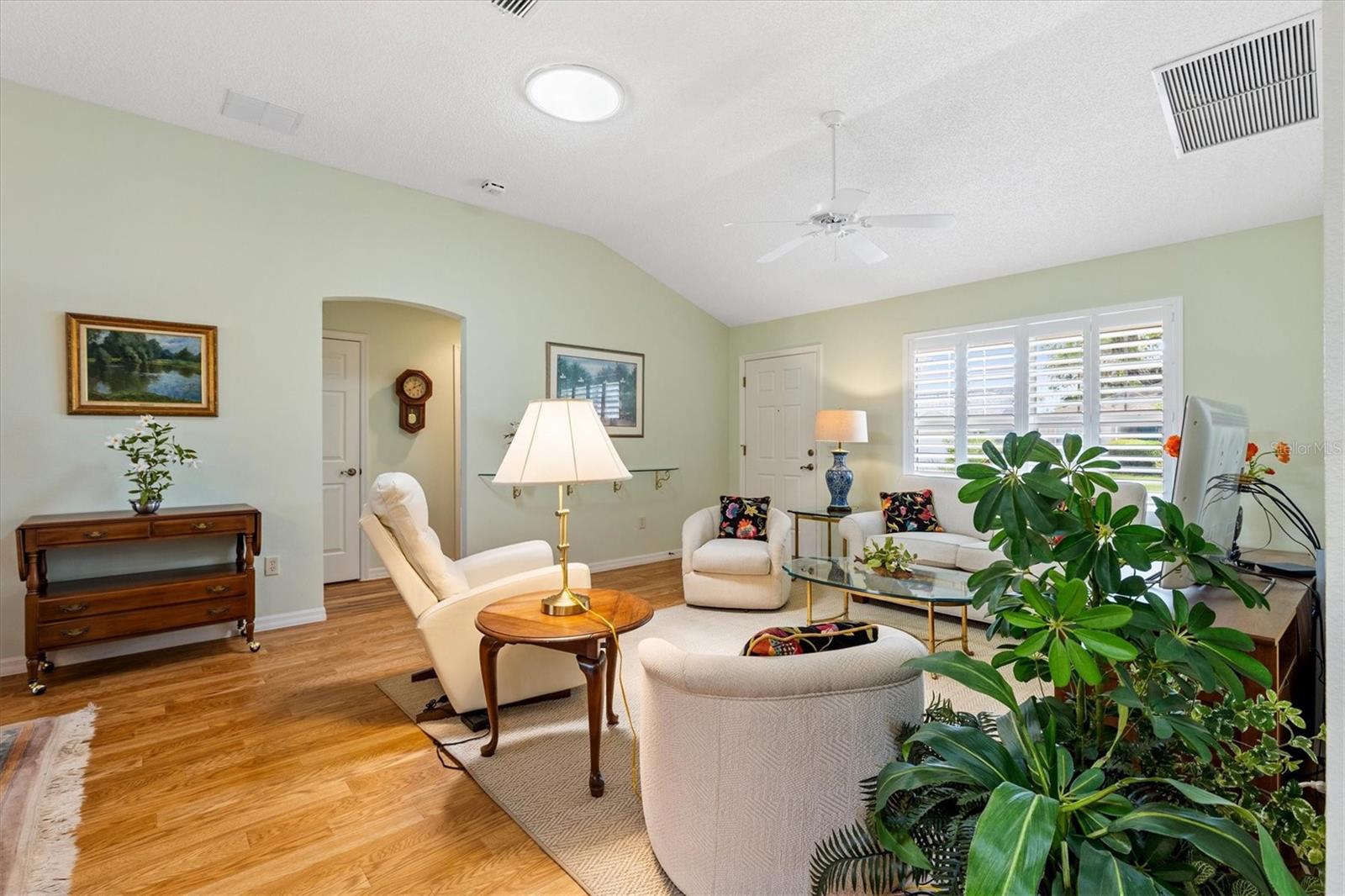 Image 7 of 38 For 2725 Morven Park Way