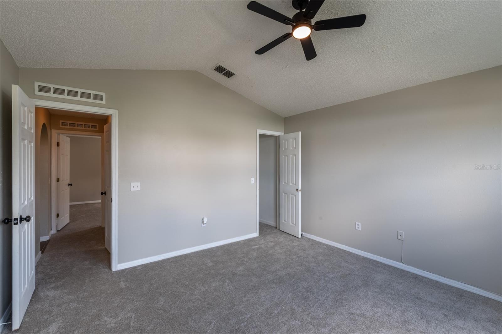 Image 11 of 46 For 383 Fairfield Drive