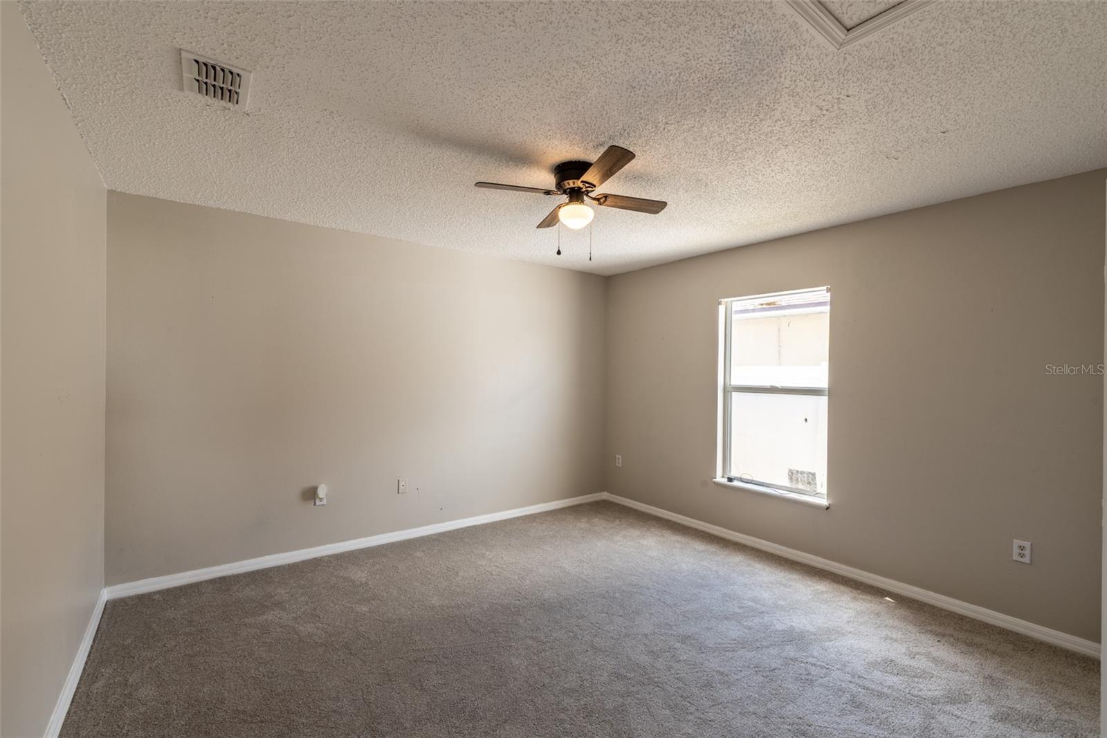 Image 12 of 46 For 383 Fairfield Drive