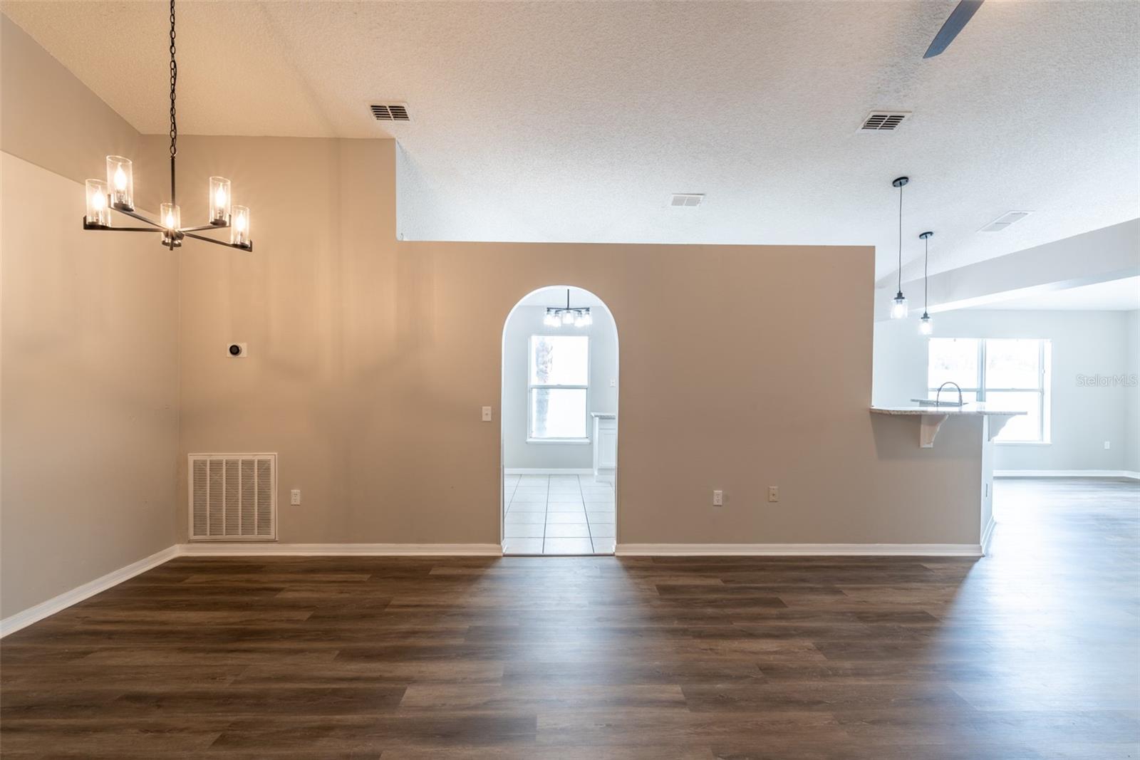 Image 23 of 46 For 383 Fairfield Drive